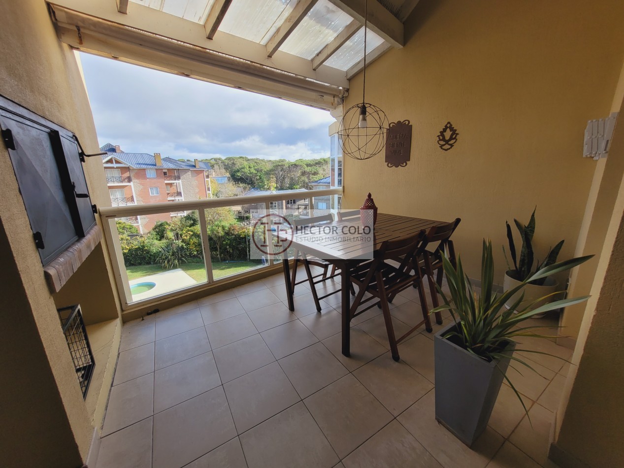 Penthouse en dos plantas con vista al mar en Cilene 1