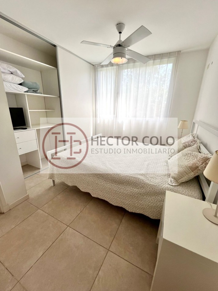 EN VENTA DEPARTAMENTO DOS AMBIENTES Y MEDIO-EDIFICIO TUYU PLAZA-PINAMAR-