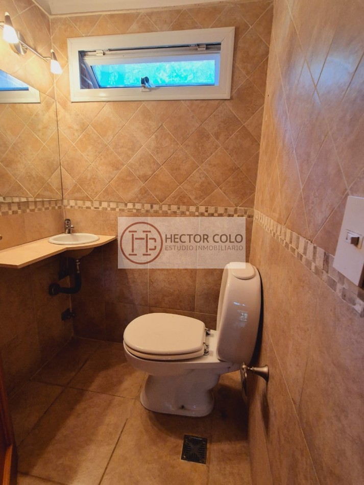 Venta de Casa 5 Ambientes en Carilo