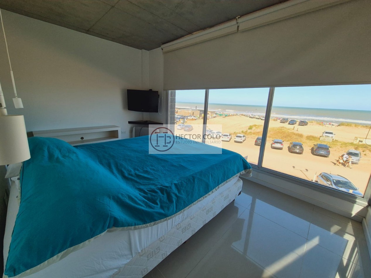 Departamento 4 ambientes frente al mar