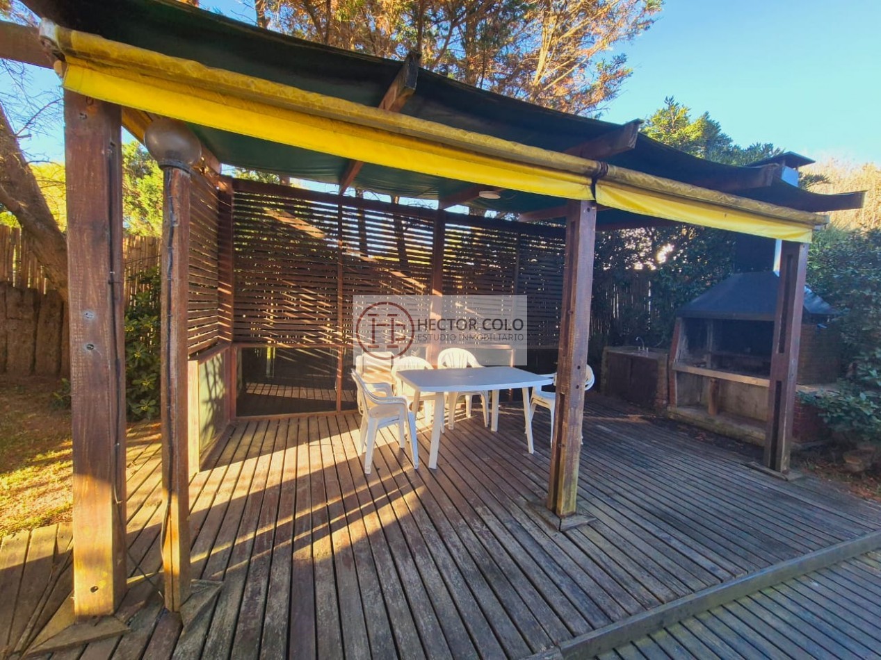 Venta de Casa en Carilo en segunda linea de Mar y con vista parcial
