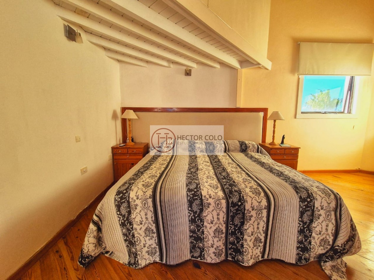 Venta de Casa en Carilo en segunda linea de Mar y con vista parcial