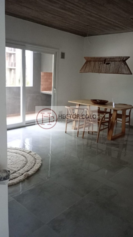 EN VENTA-DEPARTAMENTO 3 AMBIENTES-EDIFICIO JASON PARK-