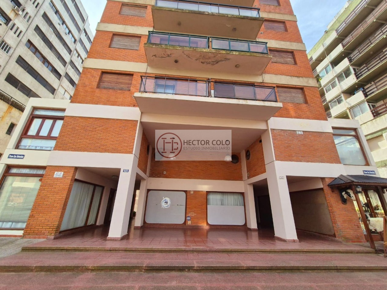 Venta de Local  en Galeria