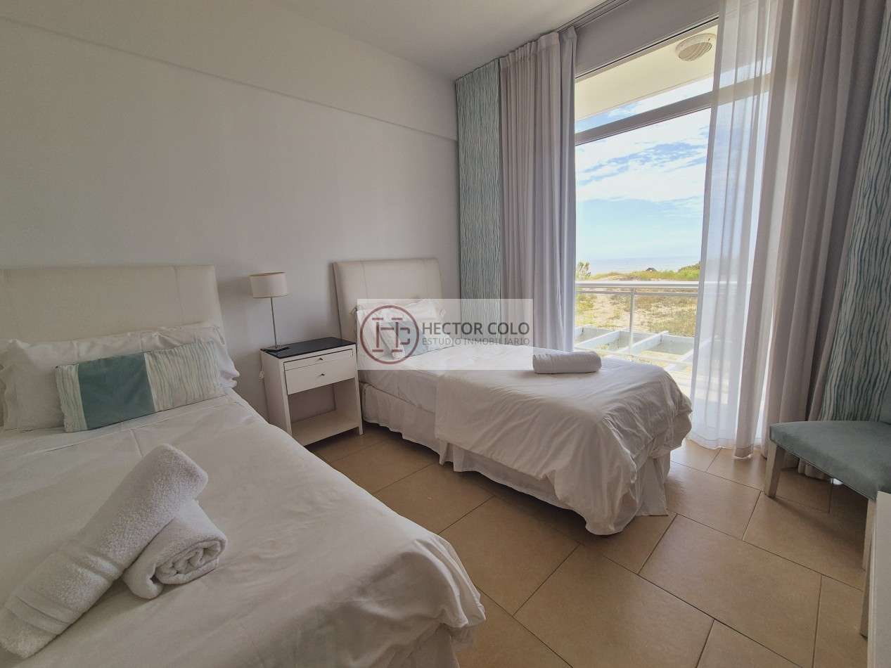 Departamento 4 ambientes con vista y salida directa al mar Cilene Playas