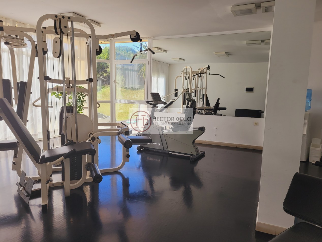 Penthouse en dos plantas con vista al mar en Cilene 1