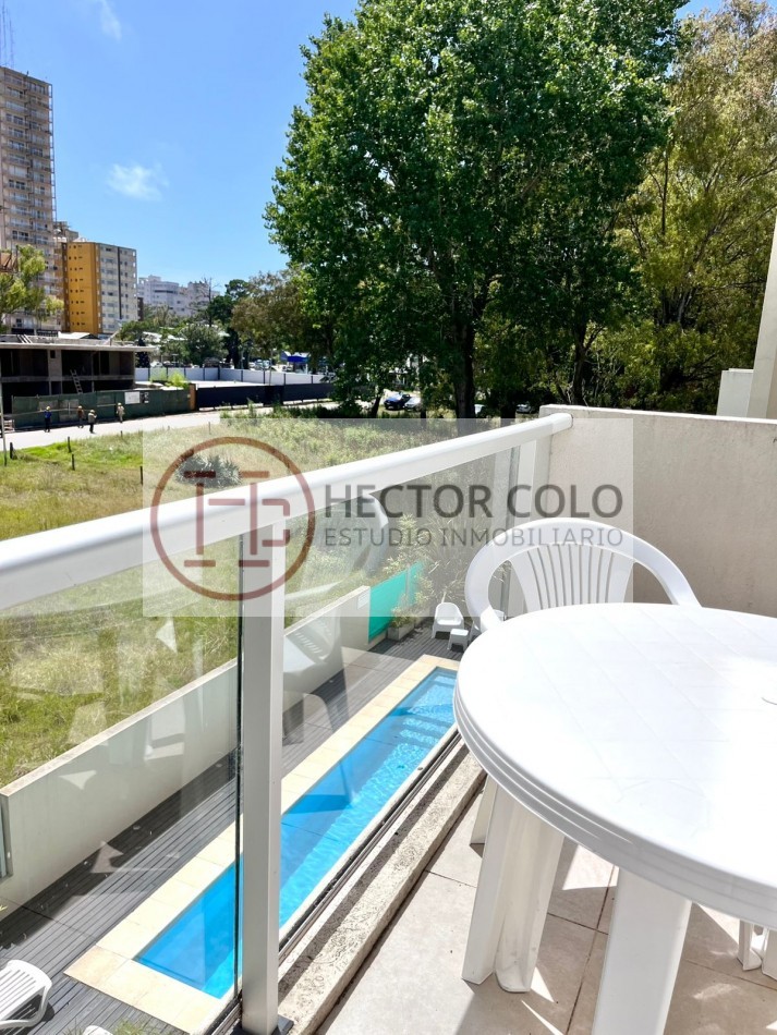 EN VENTA DEPARTAMENTO DOS AMBIENTES Y MEDIO-EDIFICIO TUYU PLAZA-PINAMAR-