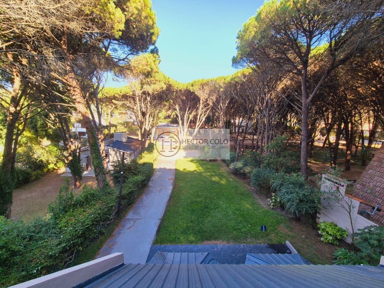 Casa en venta zona Golf Viejo Pinamar
