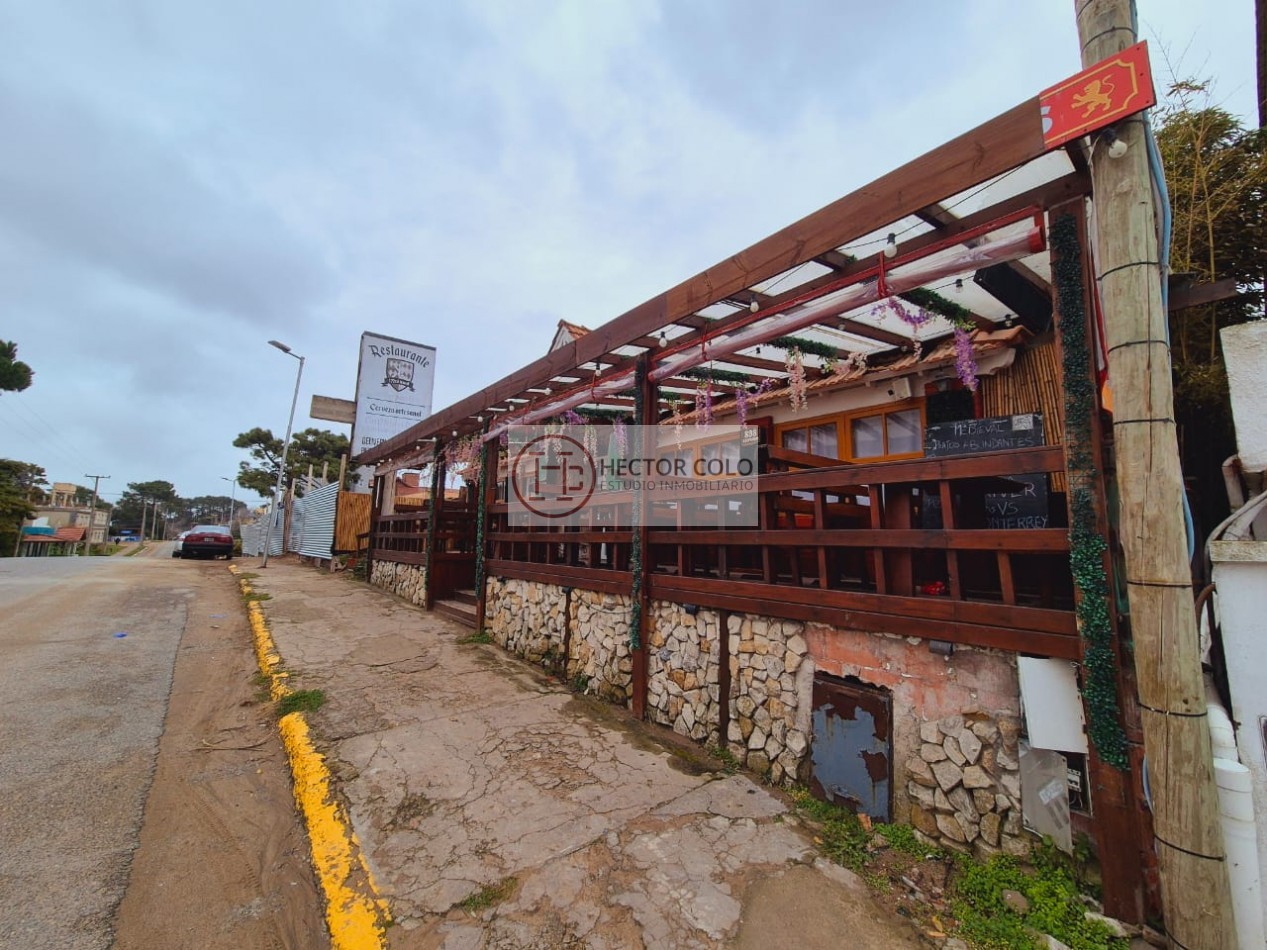Venta de Restaurant sobre lote multifamiliar en Valeria del Mar