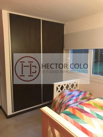CASA EN PARQUE CARILO
