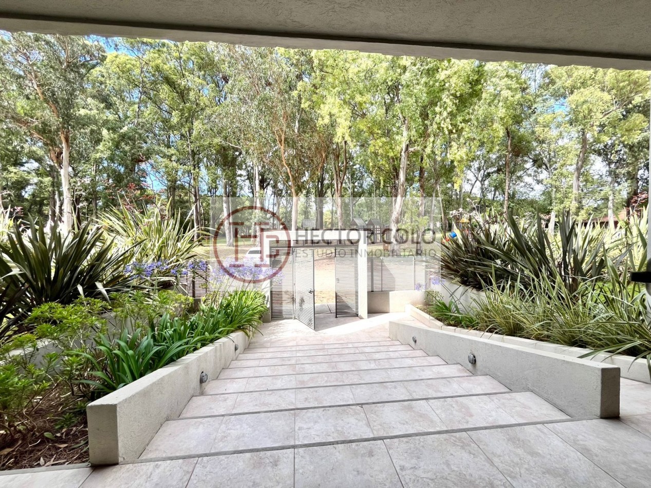 EN VENTA DEPARTAMENTO DOS AMBIENTES Y MEDIO-EDIFICIO TUYU PLAZA-PINAMAR-