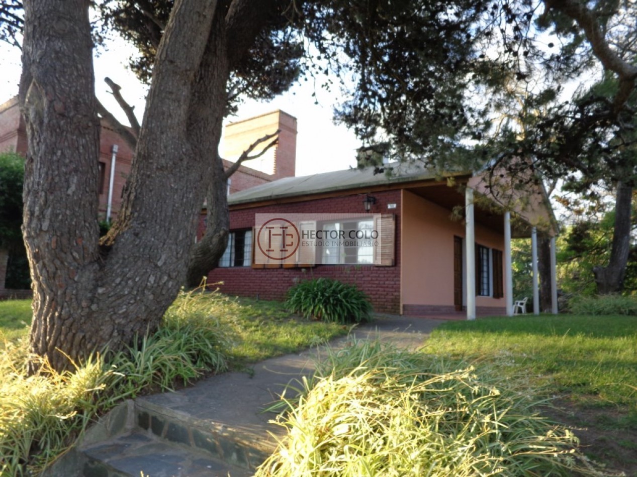 Casa en lote multifamiliar a 150 metros del Mar - Valeria del Mar