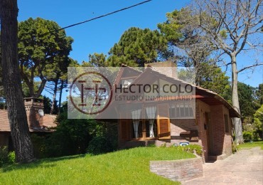 CASA EN VENTA ZONA LASALLE-PINAMAR- (Cod185508)